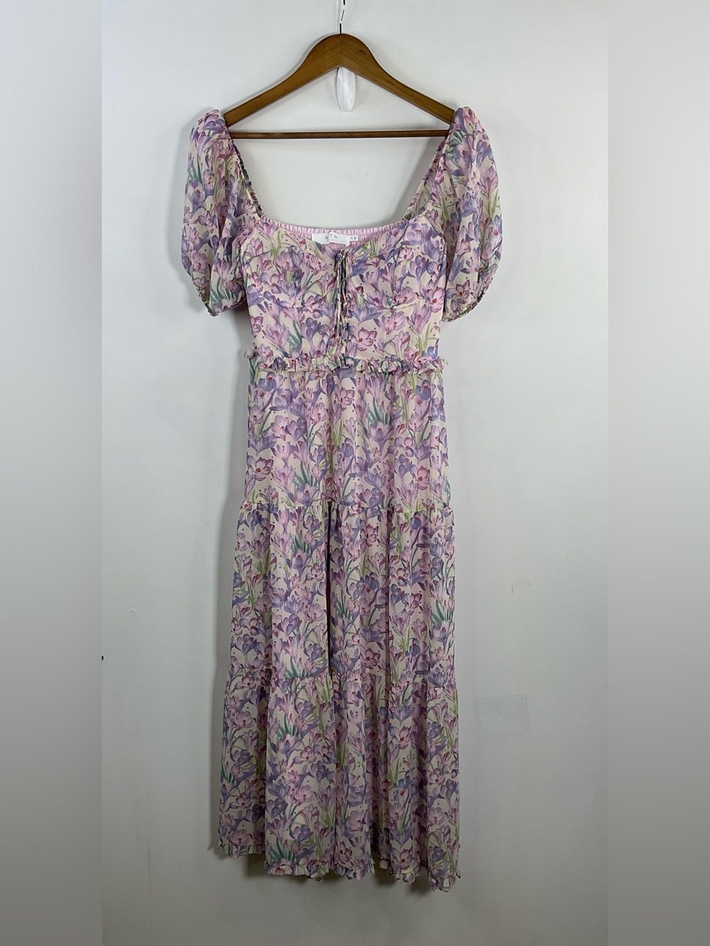Astr The Label Lilac Cream Floral Dress Size Medium